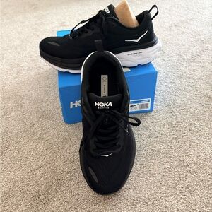 New in Box! Hoka Bondi 8 Black Sneakers
